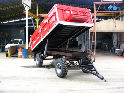 Two-Axle Rotating Type 6 Ton Trailer - 1