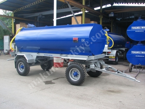 Çetiner Anhänger 5 Tonnen Wasser Tankwagen