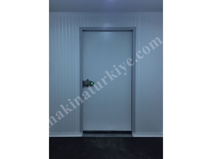 Menteşeli Soğuk Oda Kapısı