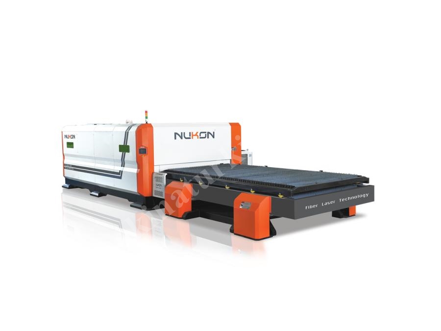 Fiber Lazer Kesim Makinası 2030x4050 mm