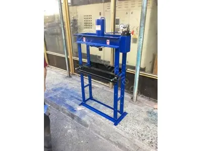 (Throat Depth 63 Cm) 25 Ton Hydraulic Workshop Press