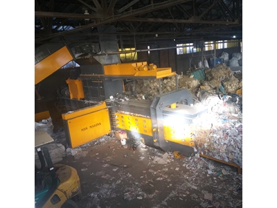 Tam Otomatik 110X120(120)Lık Kağıt Çuval Naylon Pet Balyalama Pres Makinası - 5