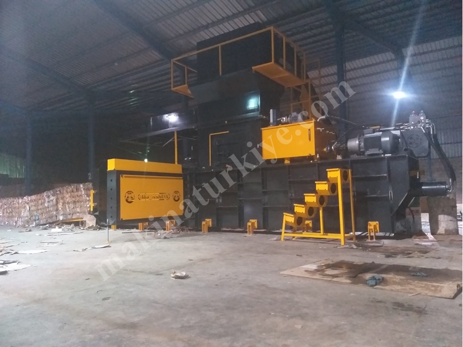 Tam Otomatik 110X120(120)Lık Kağıt Çuval Naylon Pet Balyalama Pres Makinası