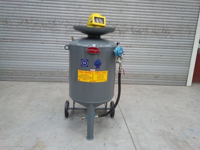 Machine de grenaille mobile 200L - 3