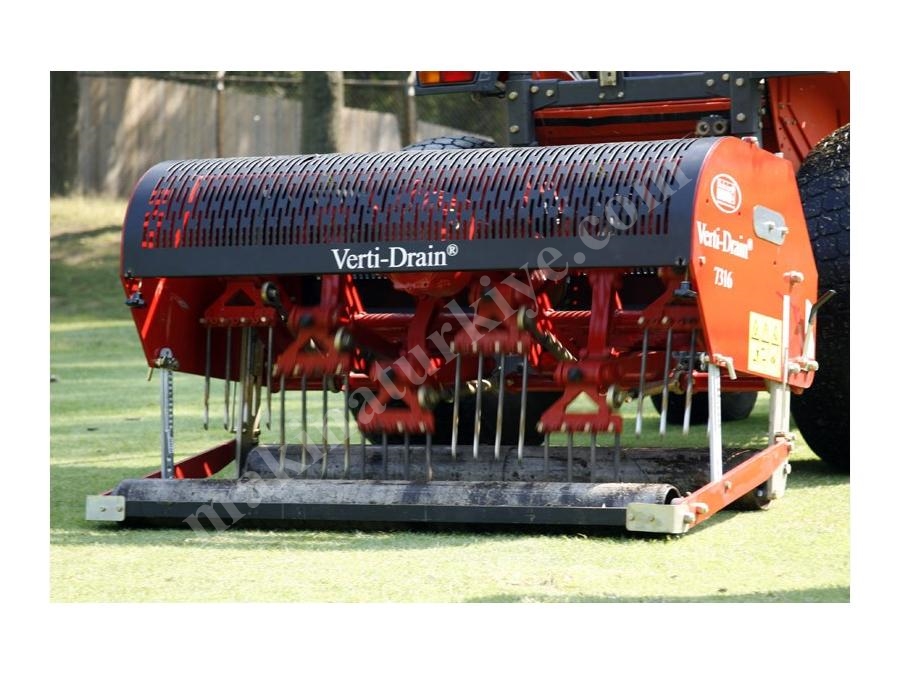 Çim Toprak Havalandırma Makinası Redexim Verti-Drain 7316