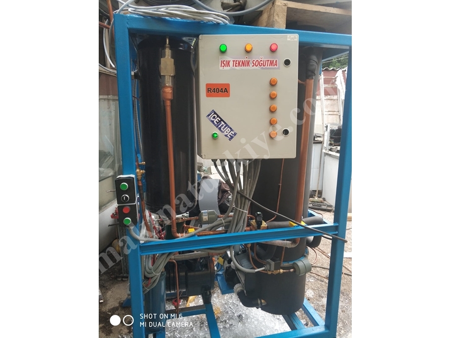 Kristal Buz Makinesi Tüp Buz Makinası Bardak Buz Boru Buz 3000 Kg/ 24H