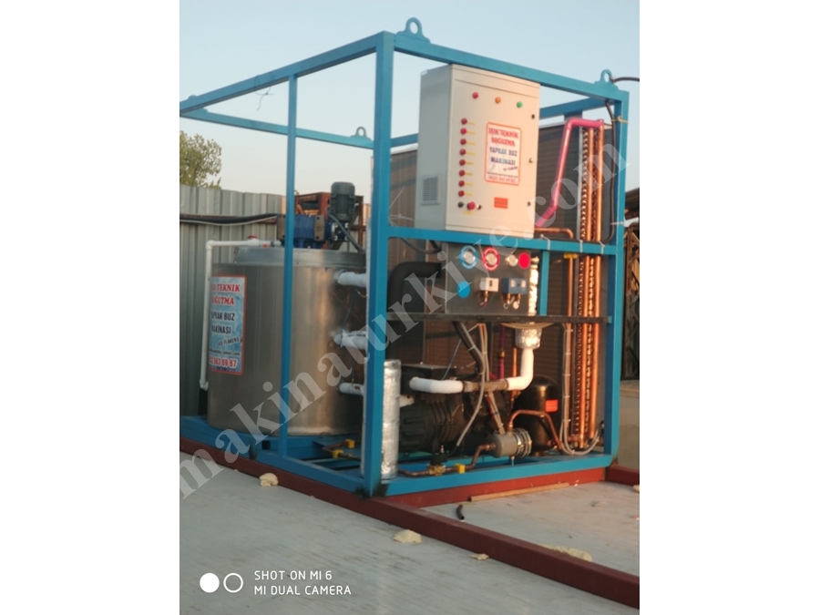 Yaprak Buz Makinası Buz Makinesi Kar Buz Makinası 5000 Kg/ 24H 