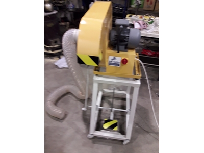 Sesselkissenauffüllmaschine - 1