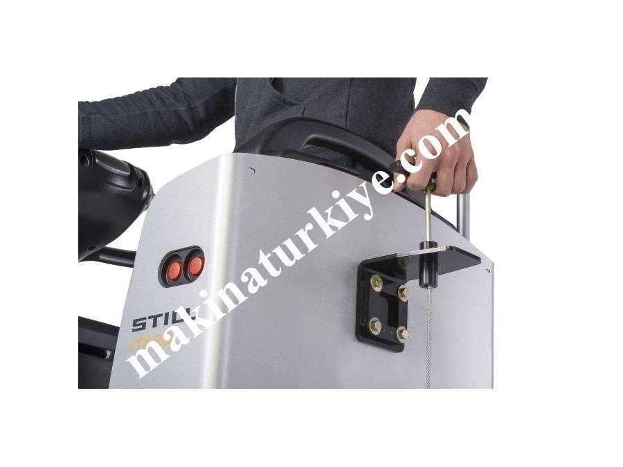 2000 Kg Akülü Platformlu Araçlar Ve Çekiciler 	
LTX-T 04