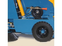 2 m³ Trailer Mounted Road Sweeper - 2