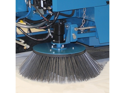 2 m³ Trailer Mounted Road Sweeper - 1