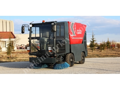 2 m³ Vacuum Road Sweeper Hydraulic