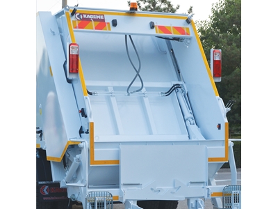 6+1 m3 Çöp Kamyonu  Hidrolik Sıkıştırmalı Çöp Aracı - 1