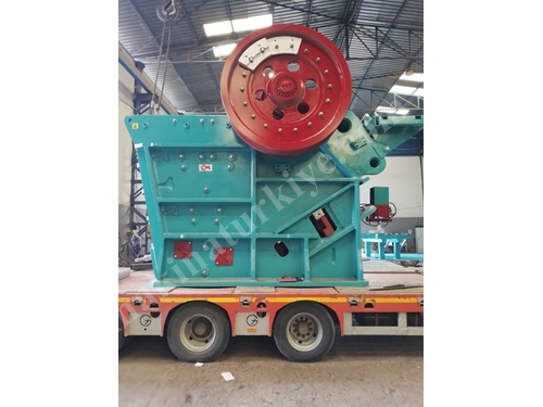 500 Ton Fixed Jaw Crusher with Primer