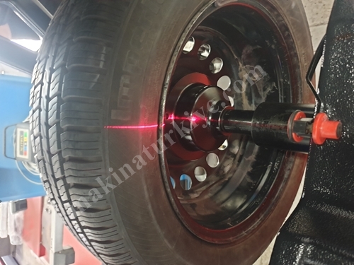 Automatische Reifenwuchtmaschine mit Laser-Sonar