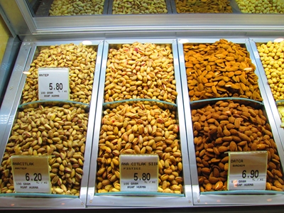 Kuruyemiş Reyonu Çeliker - 1
