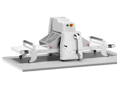Machine à étaler la pâte à haute capacité - 3