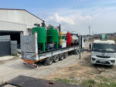 3000 lt Kapasiteli Mobil Sistem Madeni Yağ Geri Dönüşüm Makinası - 3