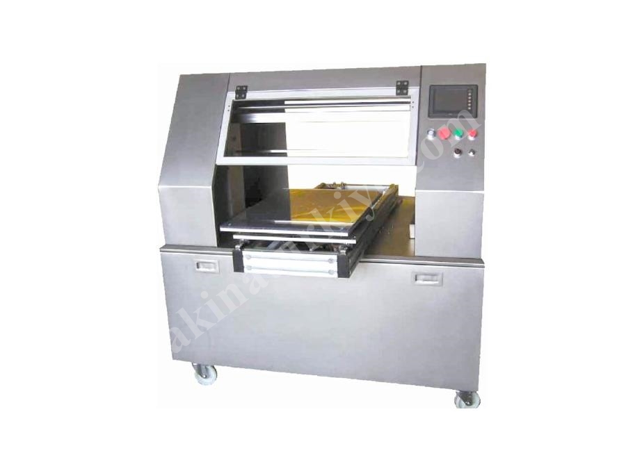 Cake and Sponge Cake Slicing Machine