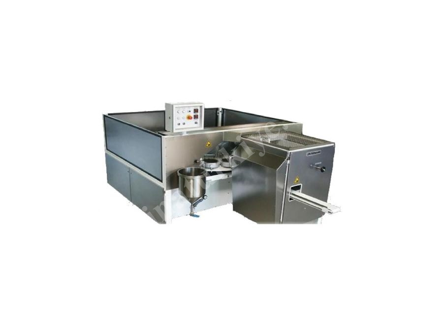 Machine à cornet de crème glacée