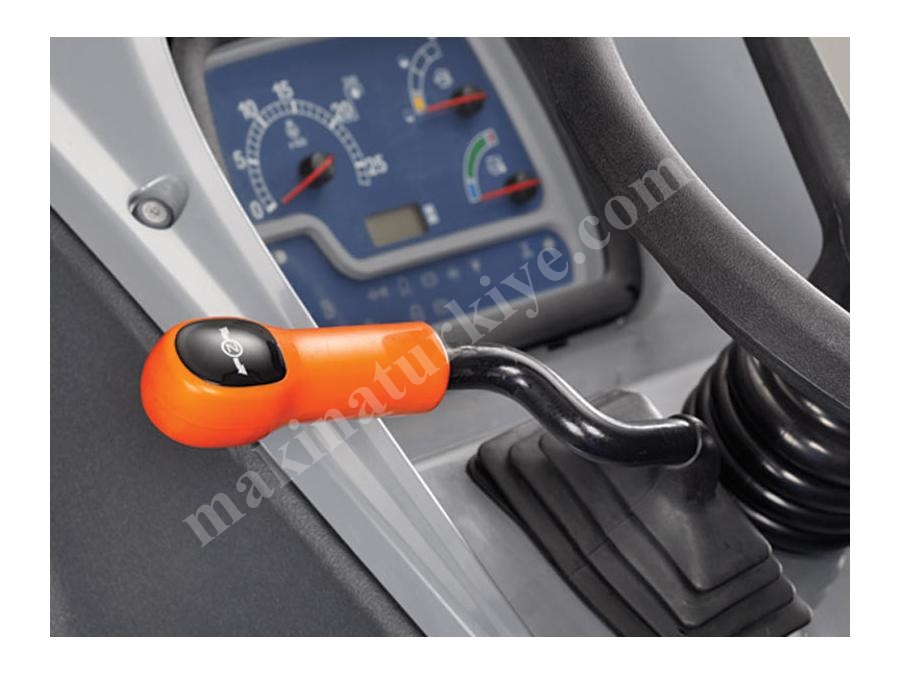 Bahçe Traktörü T480s 2Wd Rops 12X28 Dar (T2s)