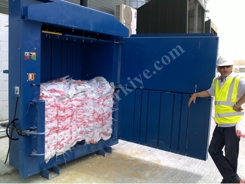550 Kg Dikey Atık Balya Presi (Kağıt fabrikası boyutu)