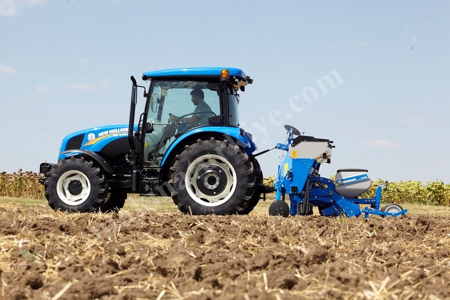 6 Sıralı Baltalı Tohum Ekim Makinası PP 600T