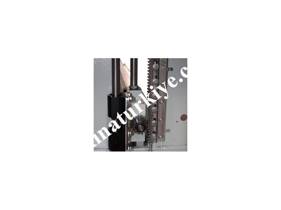 Lanza P3 Panel Ebatlama Makinası 