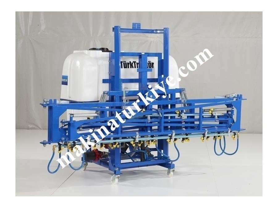 600 Litre (15 m Kol) Tarla Pülverizatör