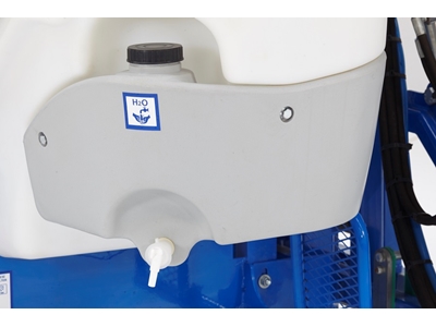 2000 Litre (12 m Hidrolik Kol) Tarla Pülverizatör - 9