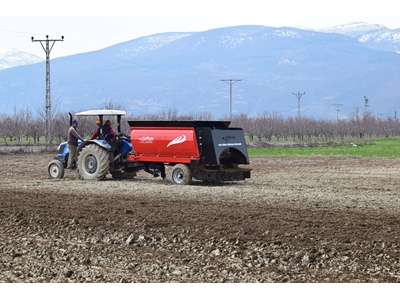 10 m3 Katı Gübre Dağıtma Römorku - 2