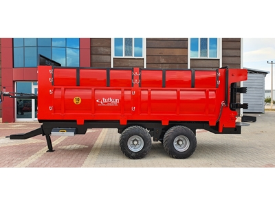 10M3 Solid Fertilizer Distribution Trailer - 4