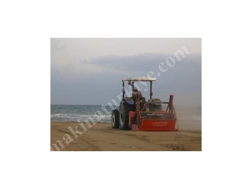 7500 m2 / Saat Traktör Arkası Sahil Temizleme Makinası