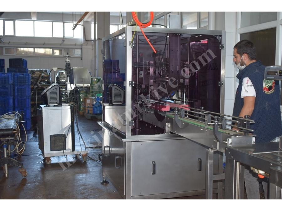 ŞNB Şişe Kapak Kapatma Makinası 	
ŞNB ŞK 09