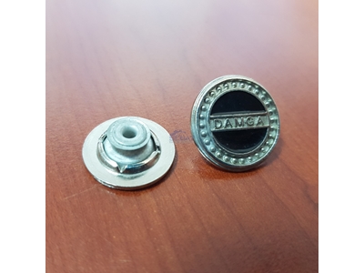 Machine à coudre les boutons 20 mm - 9