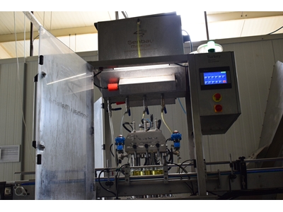 Tam Otomatik Sıvı Dolum Makinesi - 5