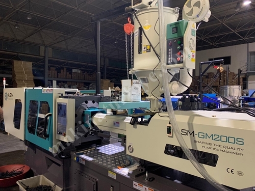 Servo Plastik Enjeksiyon Makinası Asm-Gm200s