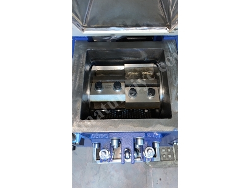 Plastik Kırma Makinası Hss 230