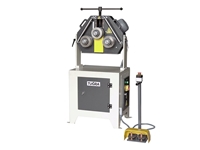 Machine de cintrage de profilés et de tubes PK 40