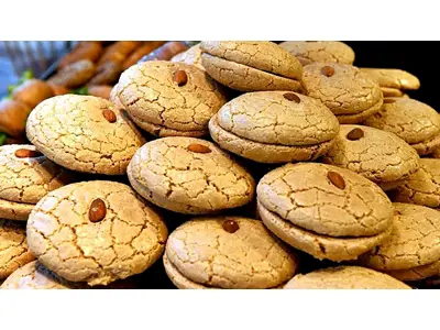 CookieMAK Bitter Almond Machine