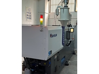Machine d'injection servo de 100 tonnes HXM98