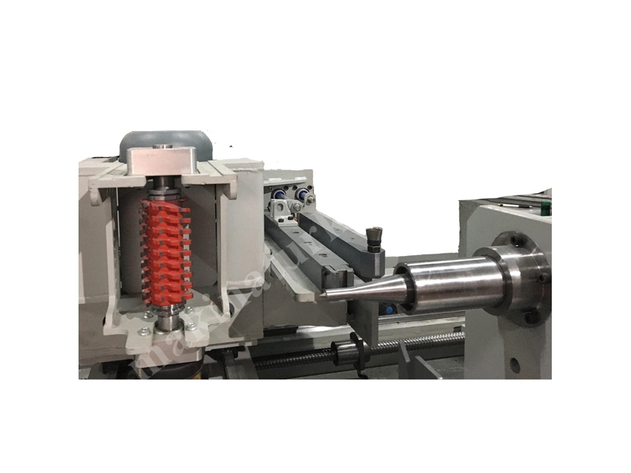 3 Eksenli Cnc Ahşap Torna Makinası