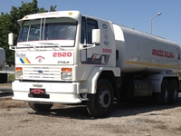 Réservoir de carburant pour camion-citerne de réparation de camion-citerne supérieur - 1