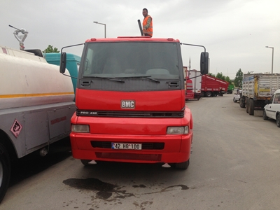 Camion-citerne pour eau Bmc Pro 620 à vendre Arazöz - 1