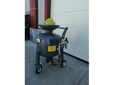 Mobile Sandblasting Machine - 2