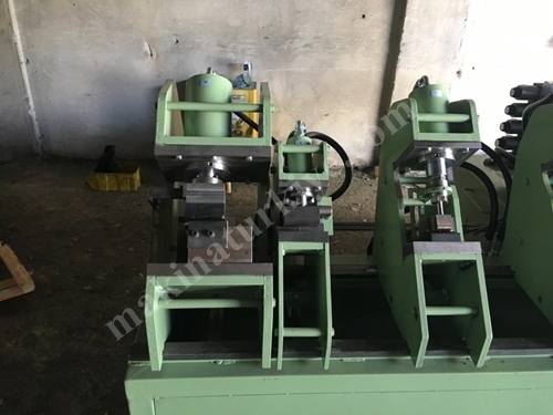 Eckpfosten-Zeigemaschine (Eckpfosten-Zaunpfosten-Maschine) und Lochbohrmaschine