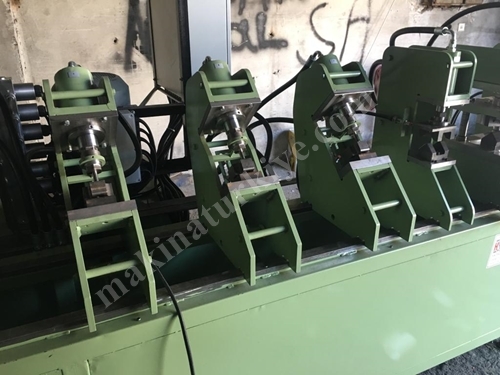 Eckpfosten-Zeigemaschine (Eckpfosten-Zaunpfosten-Maschine) und Lochbohrmaschine