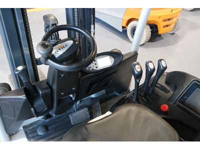 RX 20 20 2 Ton 4570mm Akülü Forklift  - 2
