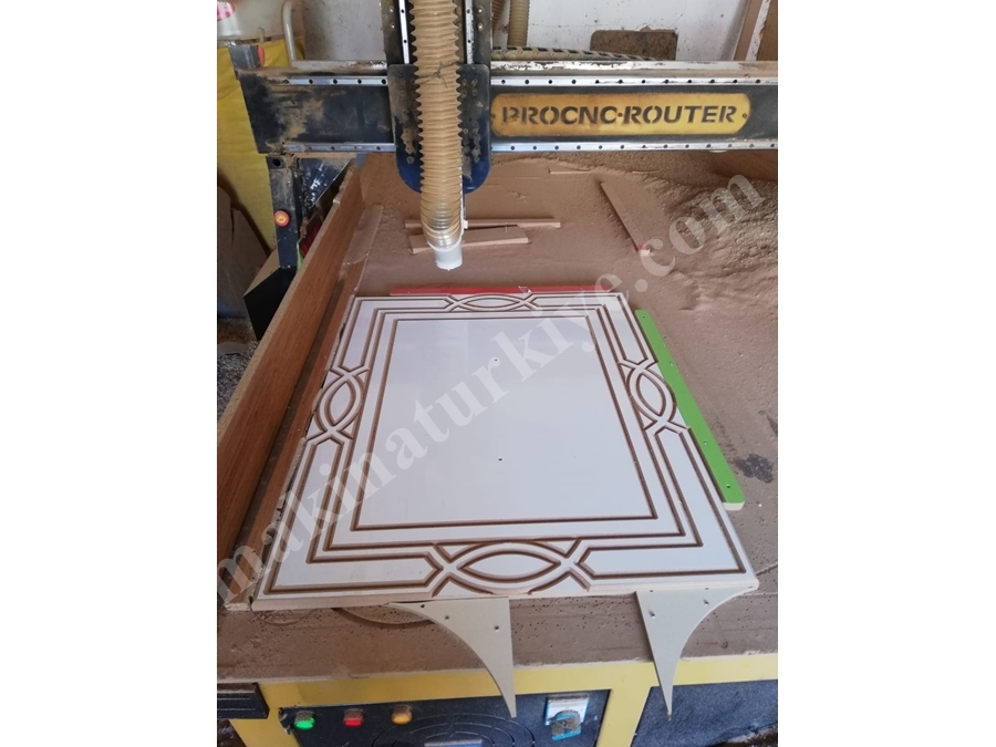 Vakumlu CNC Router 150X250  Mobilya Sektörü İçin İdeal