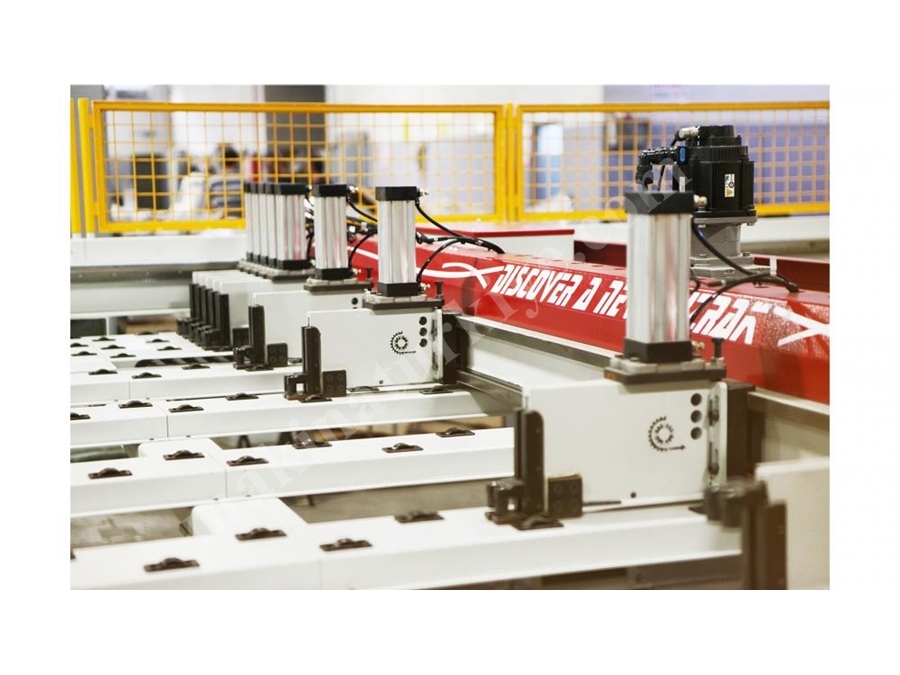 Panel Ebatlama Makınası DRAGON PE 425